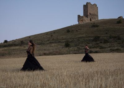 las hermanas bolena camille hanson y Belén Guijarro fotografia j.c.arevalo